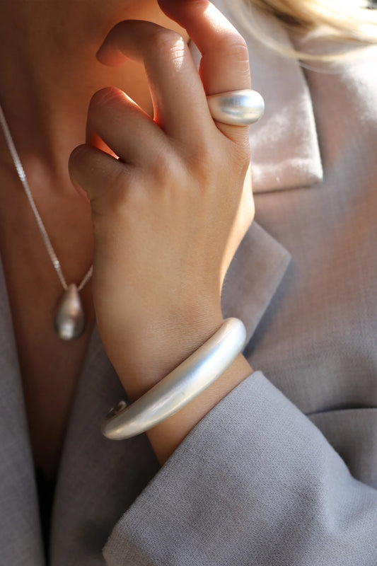 Hush Bangle Silver